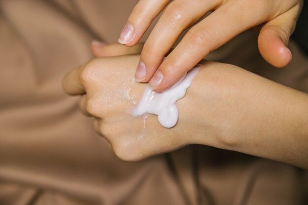 Applying anti-parasitic medications to the skin